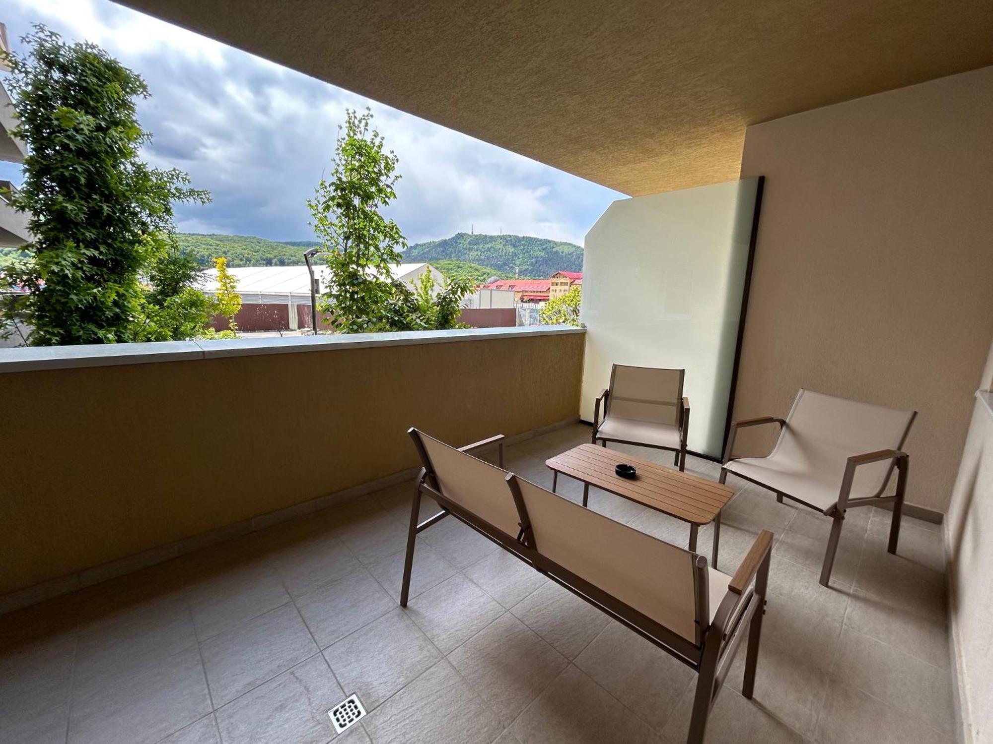 B-Holiday Luxury Apartments Urban Plaza บราชอฟ ภายนอก รูปภาพ